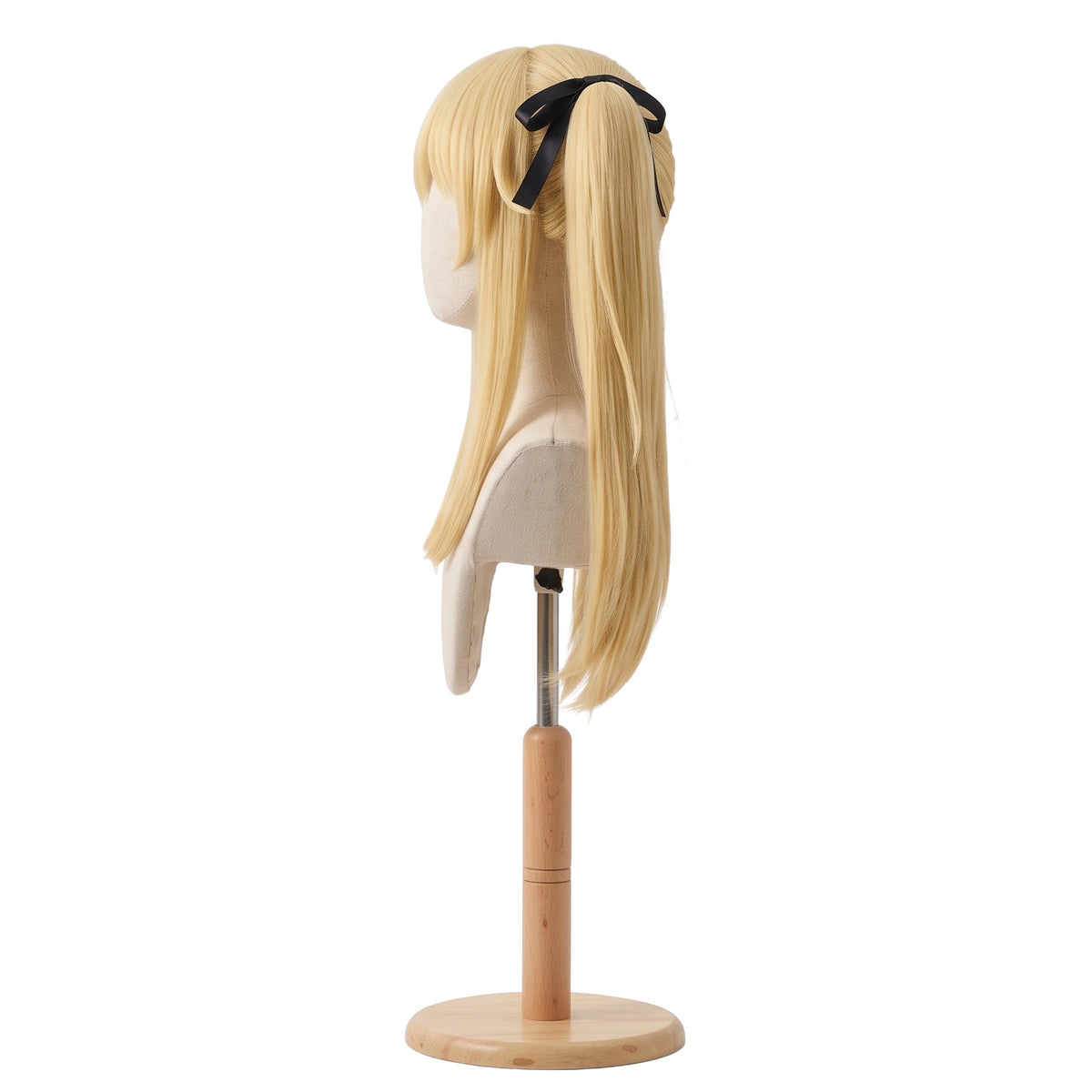 Left side view of Kakegurui Mary Saotome blonde cosplay wig