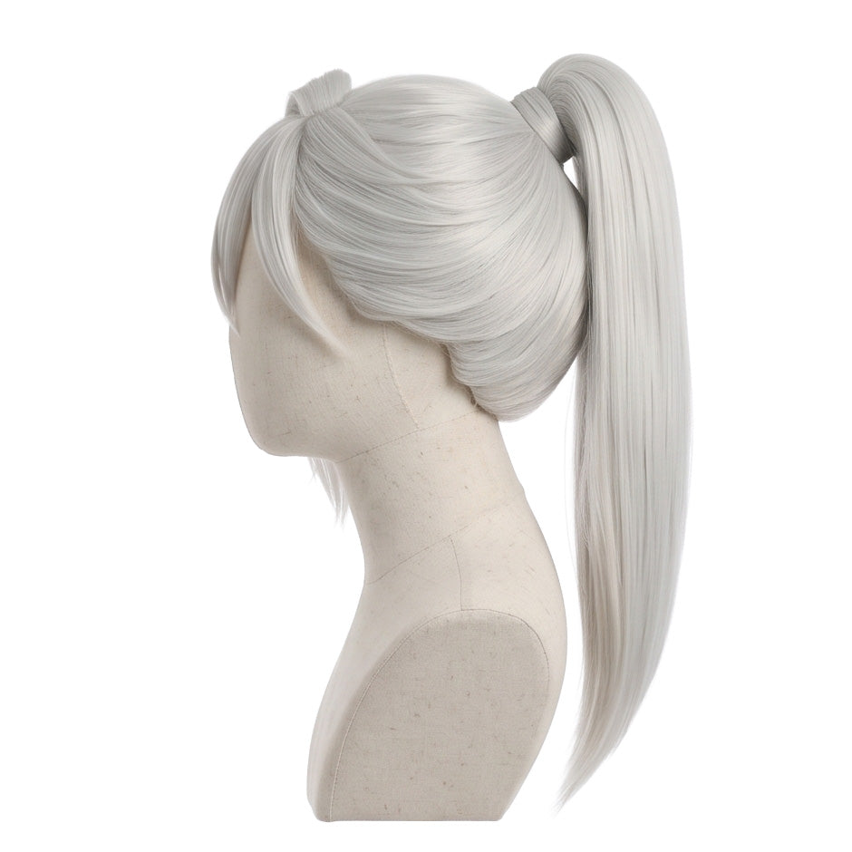 Left side view of Kaoru Hana wa Rin to Saku Subaru Hoshina silver cosplay wig